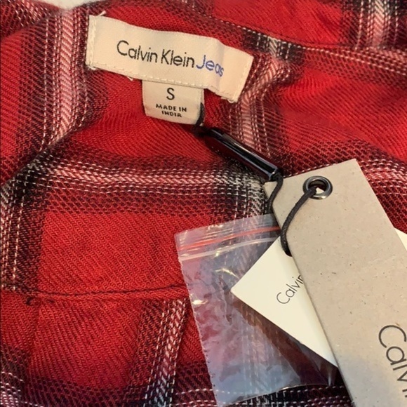 Calvin Klein Dark Merlot Plaid Button Up Shirt - Picture 7 of 8
